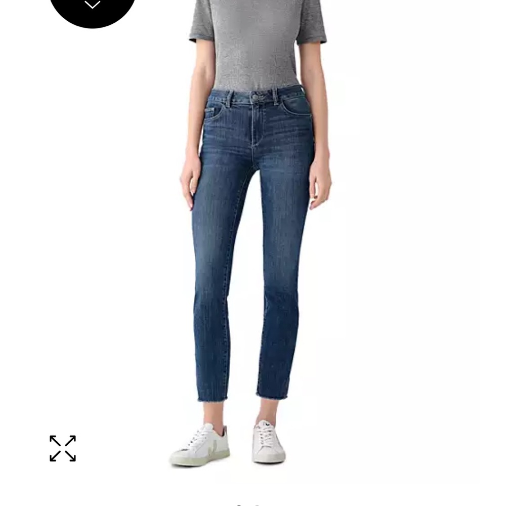 DL1961
Mara Mid Rise Ankle Straight Jeans in Chancery